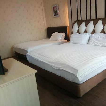 Hotel Zamburger Bentong Buitenkant foto