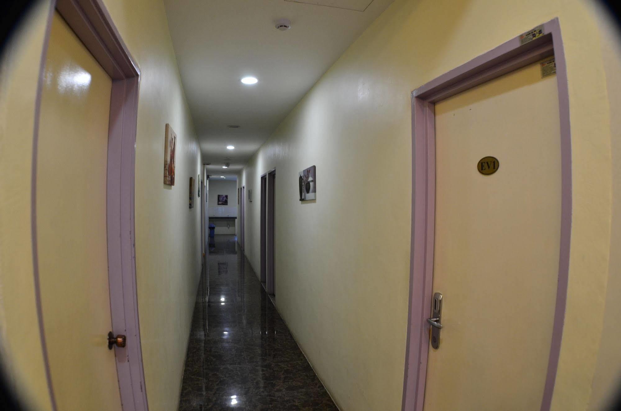 Hotel Zamburger Bentong Buitenkant foto