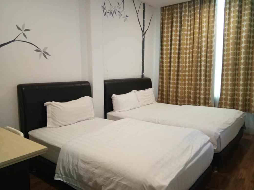 Hotel Zamburger Bentong Buitenkant foto